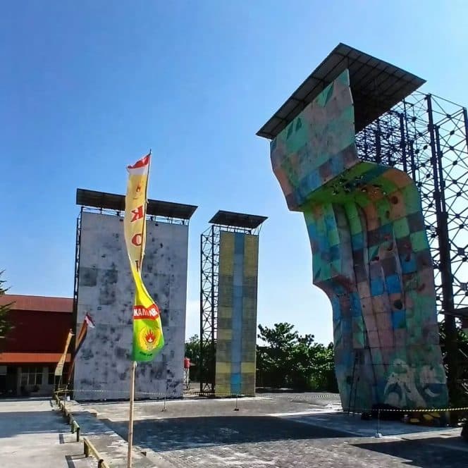 Kampar Siap Unjuk Kelas! Wall Panjat Tebing Bangkinang Rampung 90 Persen, Siap Sukseskan O2SN Riau 2026