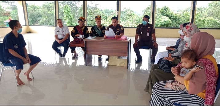 Berkah RJ Kejari Kampar, Widi Bebas Jelang Idul Fitri